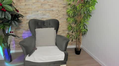 KamaFeels online show from April 2026 07:00:01 PM