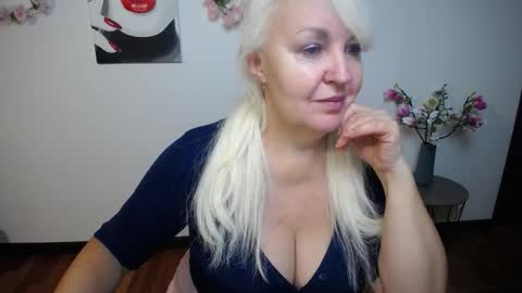 KamaliaSim online show from November 2025 07:40:03 PM