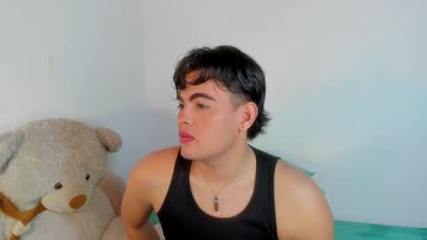 camilo  independent model online show from May 2026 08:21:02 PM