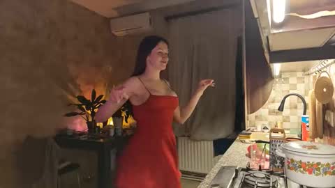 Kamila online show from April 2026 09:15:02 PM