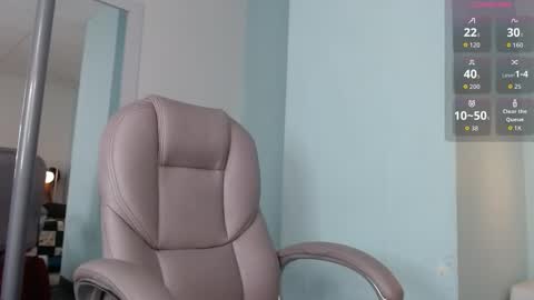 Snapshot of kamila_gh chatting on October 2025 10:52:01 PM Kami online show from October 2025 10:52:01 PM