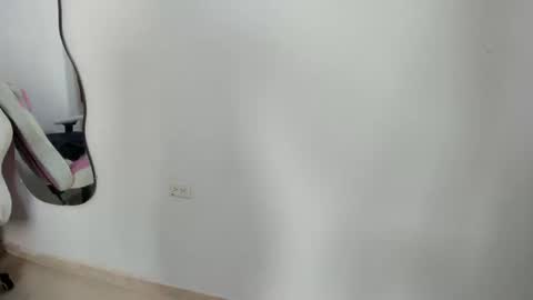 Snapshot of kamilasexi_69 chatting on October 2025 10:07:01 PM kamilasexi_69 online show from October 2025 10:07:01 PM