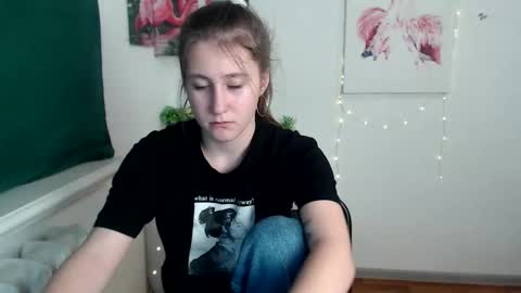 kamilla_love_ online show from October 2025 03:36:01 PM
