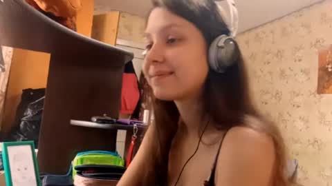 Mari  Simmons online show from September 2025 05:23:01 AM