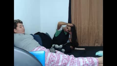 kammy   y   camila online show from April 2026 02:56:01 PM