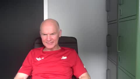 Robbie online show from April 2026 03:08:01 PM