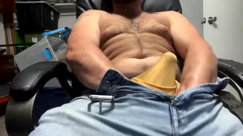 Snapshot of kaptainsmok36 chatting on November 2025 04:18:01 PM kaptainsmok36 online show from November 2025 04:18:01 PM