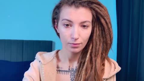 Kara online show from October 2025 10:48:01 AM