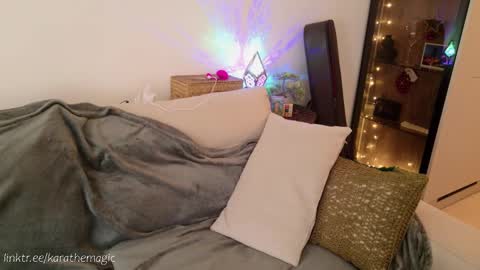 I am here around 5am GMT karathemagic online show from February 2025 07:55:01 AM