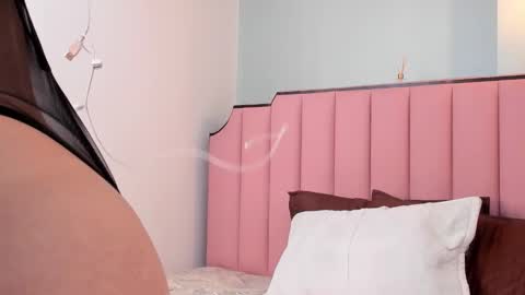 Karen online show from December 2025 12:46:02 PM