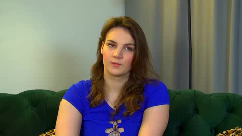 Karen online show from October 2025 06:19:02 PM