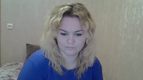 karennelsonx online show from February 2025 12:25:02 PM