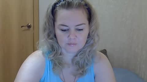 karennelsonx online show from December 2025 02:56:02 PM