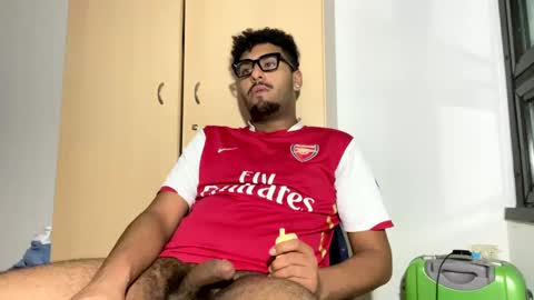 Snapshot of karim03larbi chatting on January 2025 09:11:02 PM karim03larbi online show from January 2025 09:11:02 PM