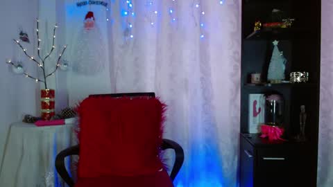 karime lee online show from December 2024 06:41:01 PM