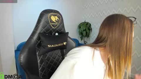 karina_broks online show from November 2025 09:42:02 AM