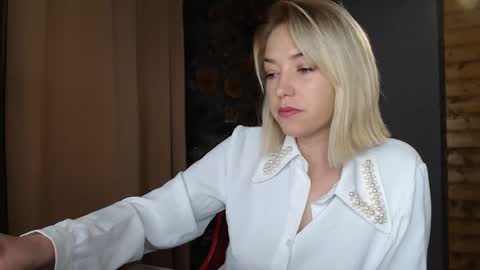 karina online show from January 2025 03:37:01 AM