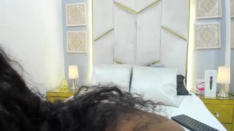 karinaacox online show from March 2026 01:17:01 PM