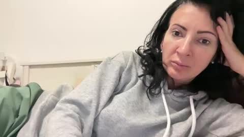 Karina online show from February 2025 05:58:02 PM