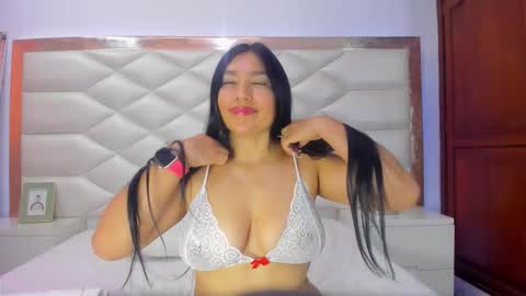 Snapshot of karinagomezxxx chatting on September 2025 01:47:01 PM Karina Gomez online show from September 2025 01:47:01 PM