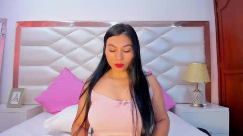 Snapshot of karinagomezxxx chatting on October 2025 01:41:02 PM Karina Gomez online show from October 2025 01:41:02 PM