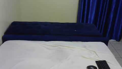 karinda_d online show from June 2026 02:33:01 PM