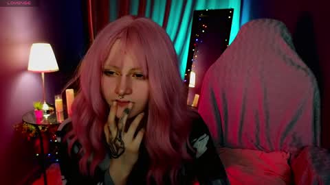 Snapshot of karkadeshk chatting on April 2026 08:39:01 PM karkadeshk online show from April 2026 08:39:01 PM