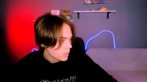 Karl online show from October 2025 12:50:02 PM