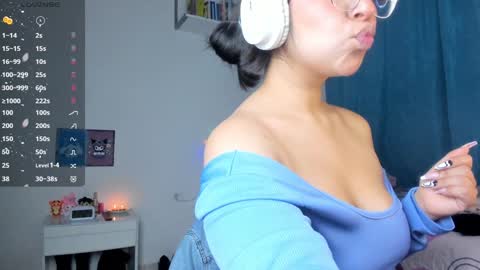 Snapshot of karla__1 chatting on January 2025 02:50:02 AM Ill be on at sunday see u Lynn Could u help me to reach 100 Thmbs upp plssss Independent girl 3 online show from January 2025 02:50:02 AM