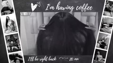 Karla  online show from October 2025 11:11:02 AM