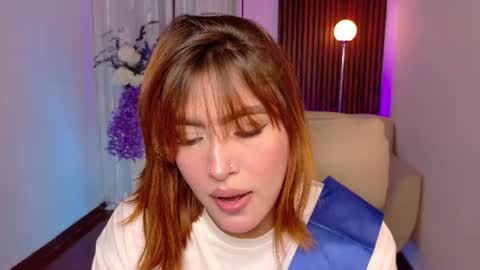 Snapshot of karla_hill_28 chatting on June 2026 04:48:02 AM Karlita online show from June 2026 04:48:02 AM