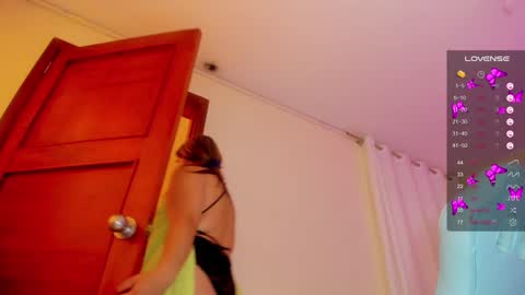 Snapshot of karla_rodriguezx chatting on February 2025 03:20:01 PM karla rodriguez online show from February 2025 03:20:01 PM