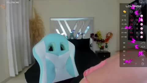 Snapshot of karla_rodriguezx chatting on February 2025 12:36:01 PM karla rodriguez online show from February 2025 12:36:01 PM