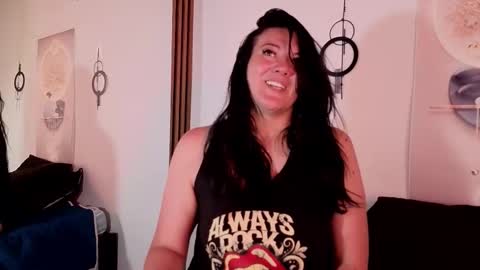 karla online show from November 2025 03:55:01 PM