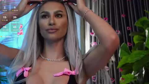 Snapshot of karlabart chatting on November 2025 08:09:01 PM KarlaBart online show from November 2025 08:09:01 PM