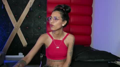 karlaslutskinny__ online show from March 2026 08:47:01 PM