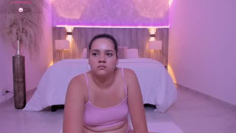 Karli online show from April 2026 07:59:02 PM