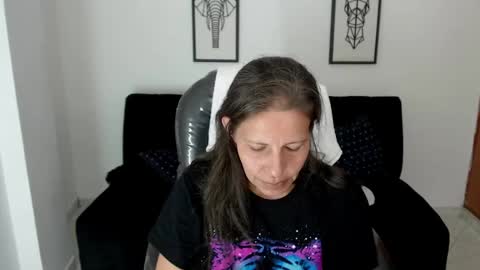 KARLYE online show from December 2024 01:34:01 AM