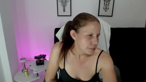 KARLYE online show from February 2025 09:10:01 AM