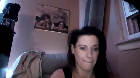Snapshot of karlykox chatting on March 2026 03:45:02 AM Karlykox online show from March 2026 03:45:02 AM