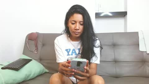 Snapshot of karol_ebony chatting on February 2025 02:26:01 AM karolina online show from February 2025 02:26:01 AM