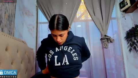 Karol  online show from May 2026 11:06:01 AM