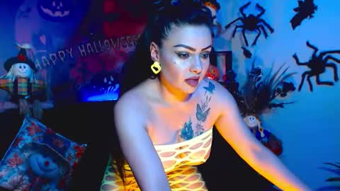 Karol Kenedy online show from October 2025 06:06:02 AM