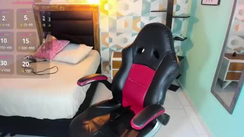 karolagrey online show from May 2026 03:03:02 AM