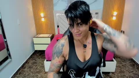 Karol and Luna online show from April 2026 07:59:01 PM