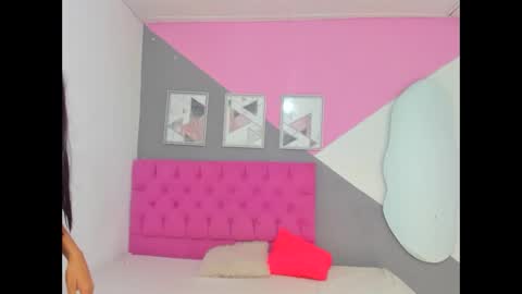 karolay_lan online show from November 2025 02:49:02 PM