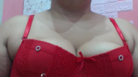 karolbb21 online show from March 2026 02:11:02 PM