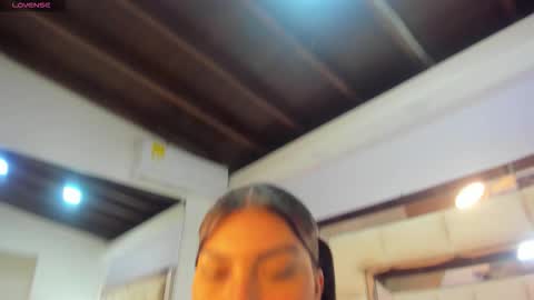 Karol  online show from October 2025 11:10:01 AM