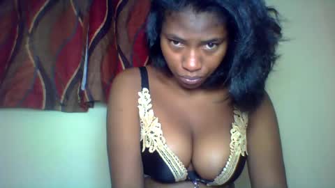 karoliee online show from June 2026 09:23:01 AM