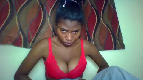 karoliee online show from July 2026 02:30:01 PM
